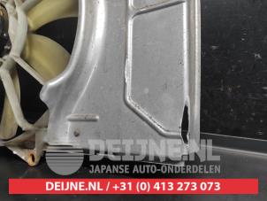 Toyota Yaris Kühlgebläsegehäuse O743530 foto 2