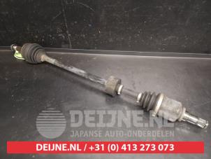 Toyota Yaris Front drive shaft, right O743594 photo 2