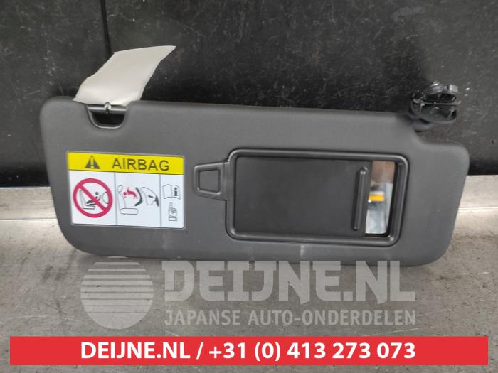 Hyundai I30 Zonneklep O743612