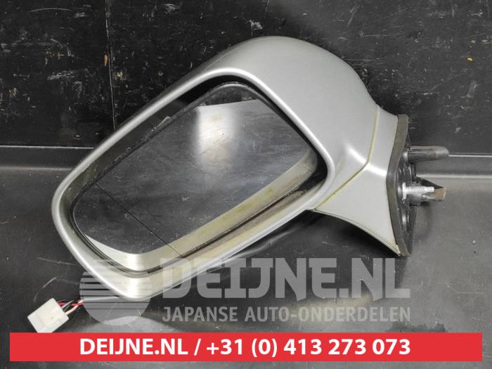 Toyota Corolla Verso Außenspiegel links O743633