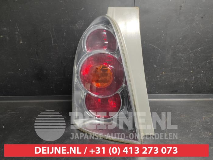 Toyota Corolla Verso Rücklicht links O743641
