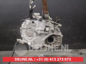 Toyota Verso Versnellingsbak O743618 foto 2