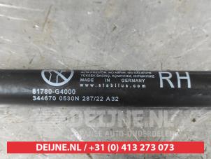 Hyundai I30 Gasdemper rechts-achter O743627 foto 2