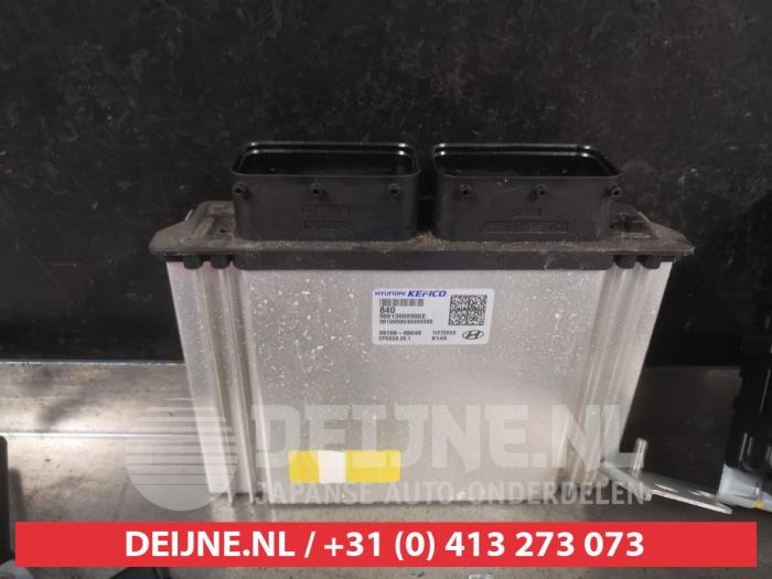 Hyundai I30 Engine management computer O743660
