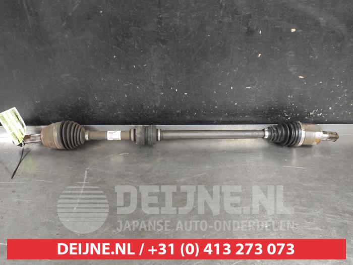 Hyundai I30 Front drive shaft, right O743663