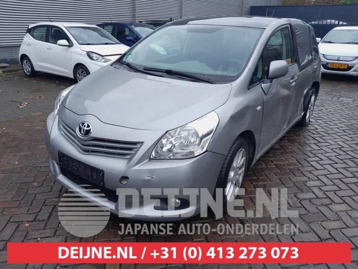 Toyota Verso Mistlamp links-voor O743687