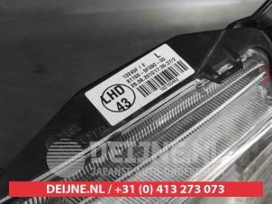 Toyota Verso Headlight, left O743690 photo 3