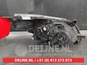 Toyota Verso Headlight, left O743690 photo 2