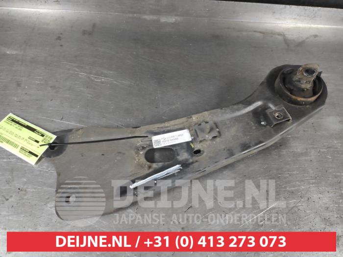 Hyundai I30 Rear wishbone, left O743680