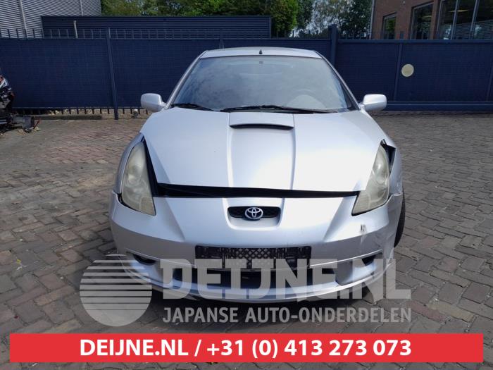 Toyota Celica Motorhaube O743731