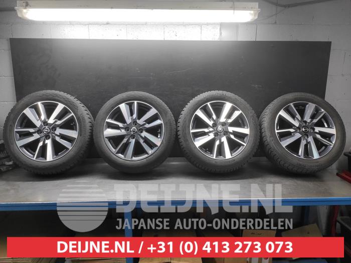 Nissan Micra Felgen Set + Reifen O743685