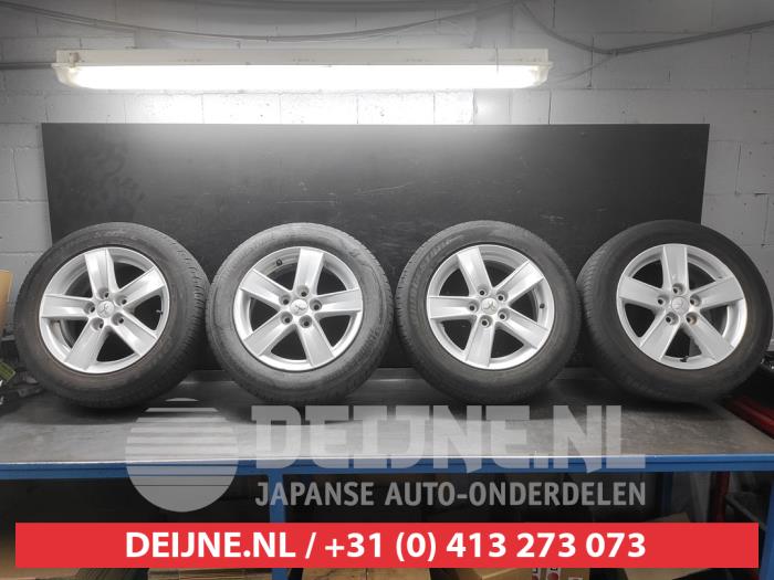 Mitsubishi Lancer Set of wheels + tyres O743729