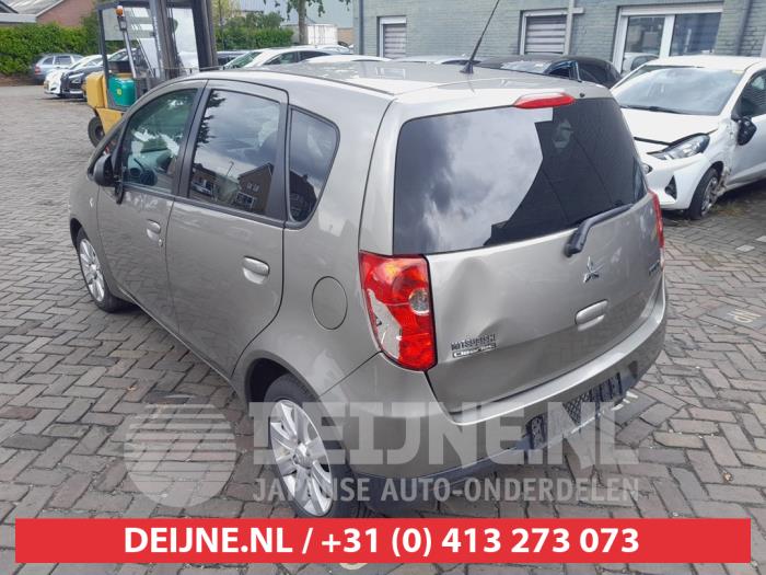 Mitsubishi Colt Stoßstange hinten O743790