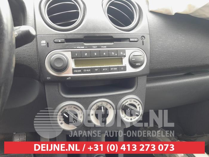 Mitsubishi Colt Radio O743804
