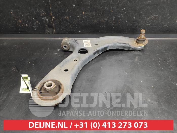 Kia Picanto Draagarm onder rechts-voor O743897