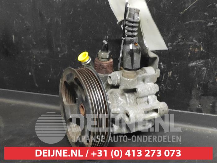 Toyota Corolla Verso Stuurbekrachtiging Pomp O743938