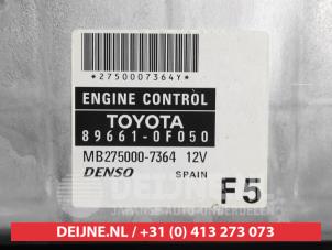 Toyota Corolla Verso Kontaktslot+Sleutel O743941 foto 2