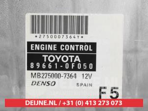 Toyota Corolla Verso Engine management computer O743940 photo 2