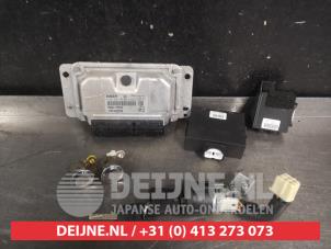 Toyota Aygo Ignition lock + key O743933 photo 2