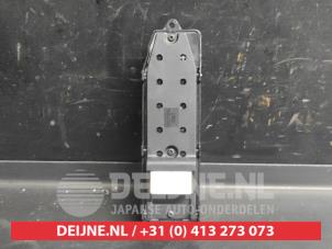 Toyota Corolla Verso Kombischalter Fenster O743945 foto 2