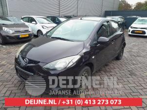 Mazda 2 Stoßstange vorne O743956 foto 3