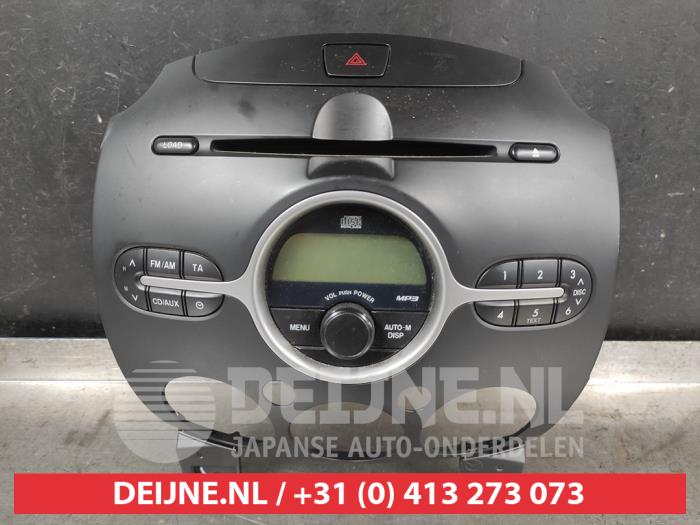 Mazda 2 Radio O743985