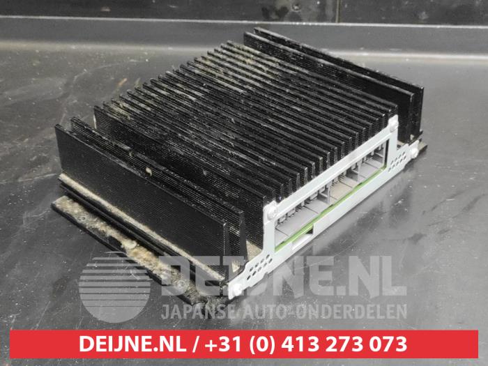 Hyundai I40 Radio amplifier O743997