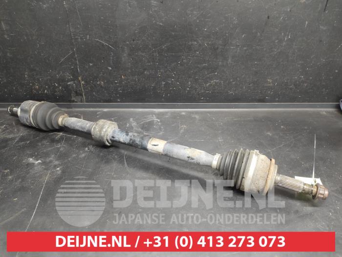 Toyota Verso Aandrijfas rechts-voor O744056