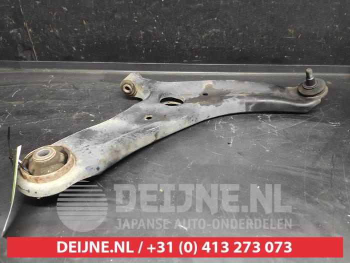 Kia Venga Querlenker rechts vorne O744070