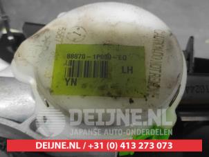 Kia Venga Front seatbelt, left O744078 photo 3