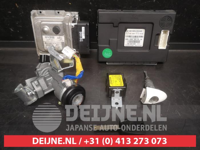 Kia Rio Ignition lock + key O744097