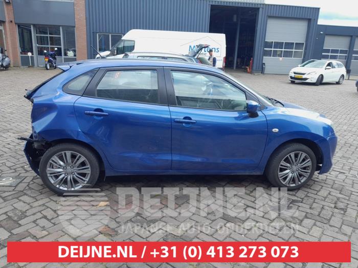 Suzuki Baleno Türscheibe 4-türig rechts vorne O744187