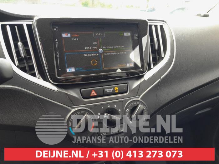 Suzuki Baleno Heizung Bedienpaneel O744192