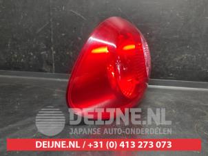 Toyota Aygo Achterlicht links O744214 foto 2