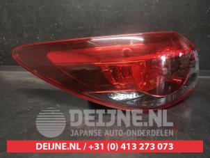 Mazda 6 Achterlicht links O744357 foto 2