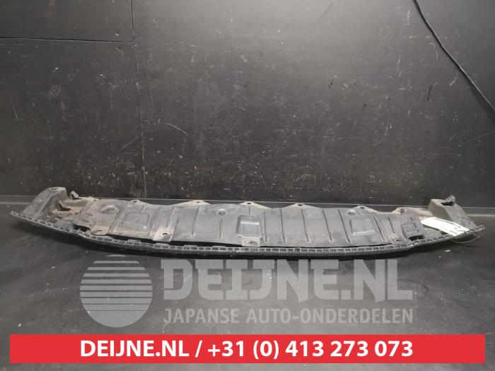 Toyota Yaris Stoßstange Bodenplatte O744380