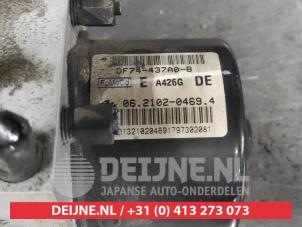 Mazda 2 ABS pump O744458 photo 2