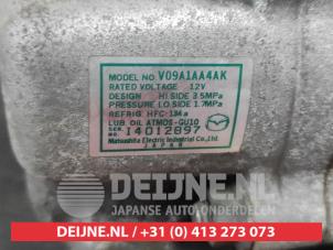 Mazda 2 Air conditioning pump O744461 photo 3
