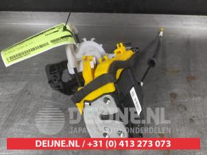 Kia Ceed Door lock mechanism 4-door, front left O744473 photo 2