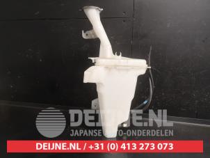 Nissan Micra Scheibensprühertank vorne O744500 foto 3