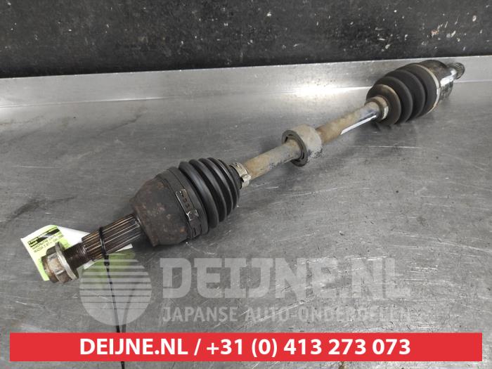Mazda 2 Aandrijfas links-voor O744512
