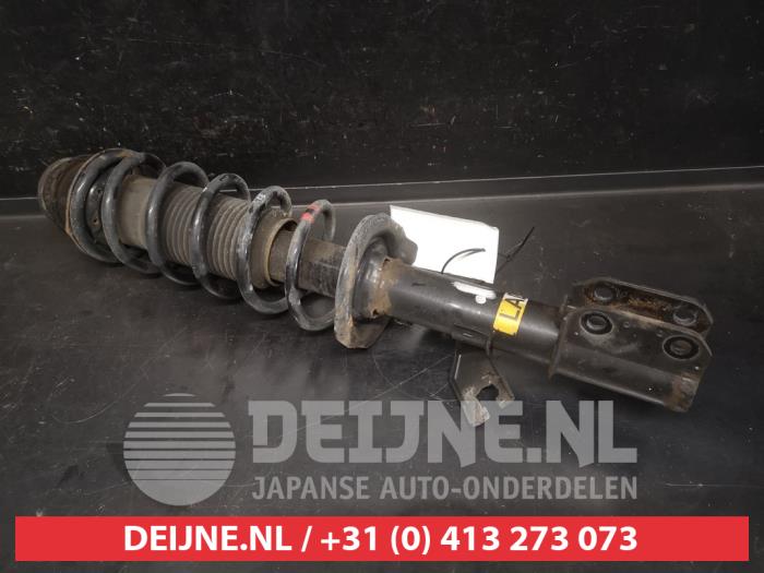 Nissan Micra Stoßdämpferstrebe links vorne O744517