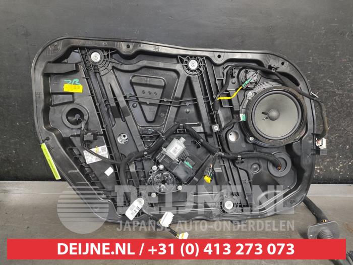 Kia Ceed Sportswagon Ruitmechaniek 4Deurs links-voor O744555