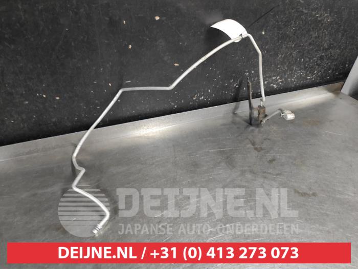 Toyota Corolla Verso Klima Leitung O744611