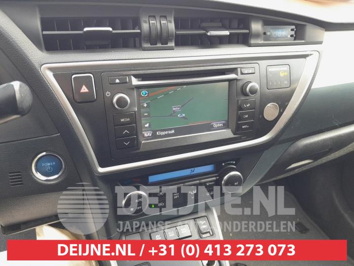 Toyota Auris Heizung Bedienpaneel O744651