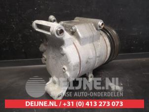 Mazda 6 Air conditioning pump O744760 photo 2
