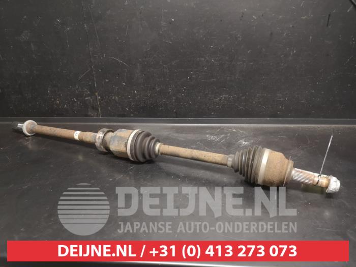 Mazda 6 Aandrijfas rechts-voor O744776