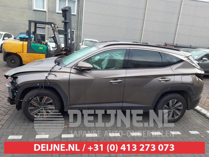 Hyundai Tucson Türscheibe 4-türig links vorne O744893