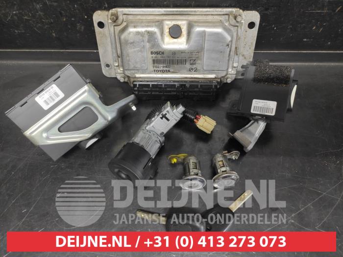 Toyota Aygo Schlossset Zylinder (komplett) O744935