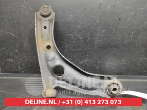 Toyota Aygo Front lower wishbone, left O744944 photo 2